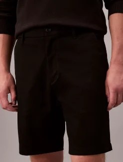 Korte chinobroek van stretchkatoen