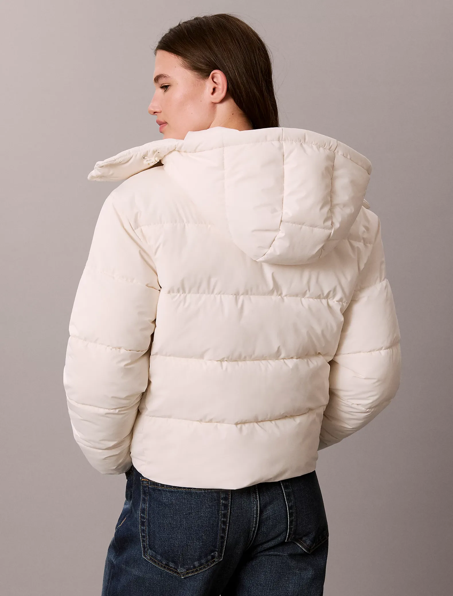 Kort pufferjack met capuchon
