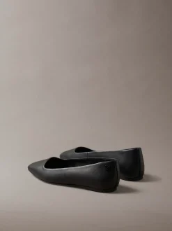 Leren ballerina's met vierkante neus