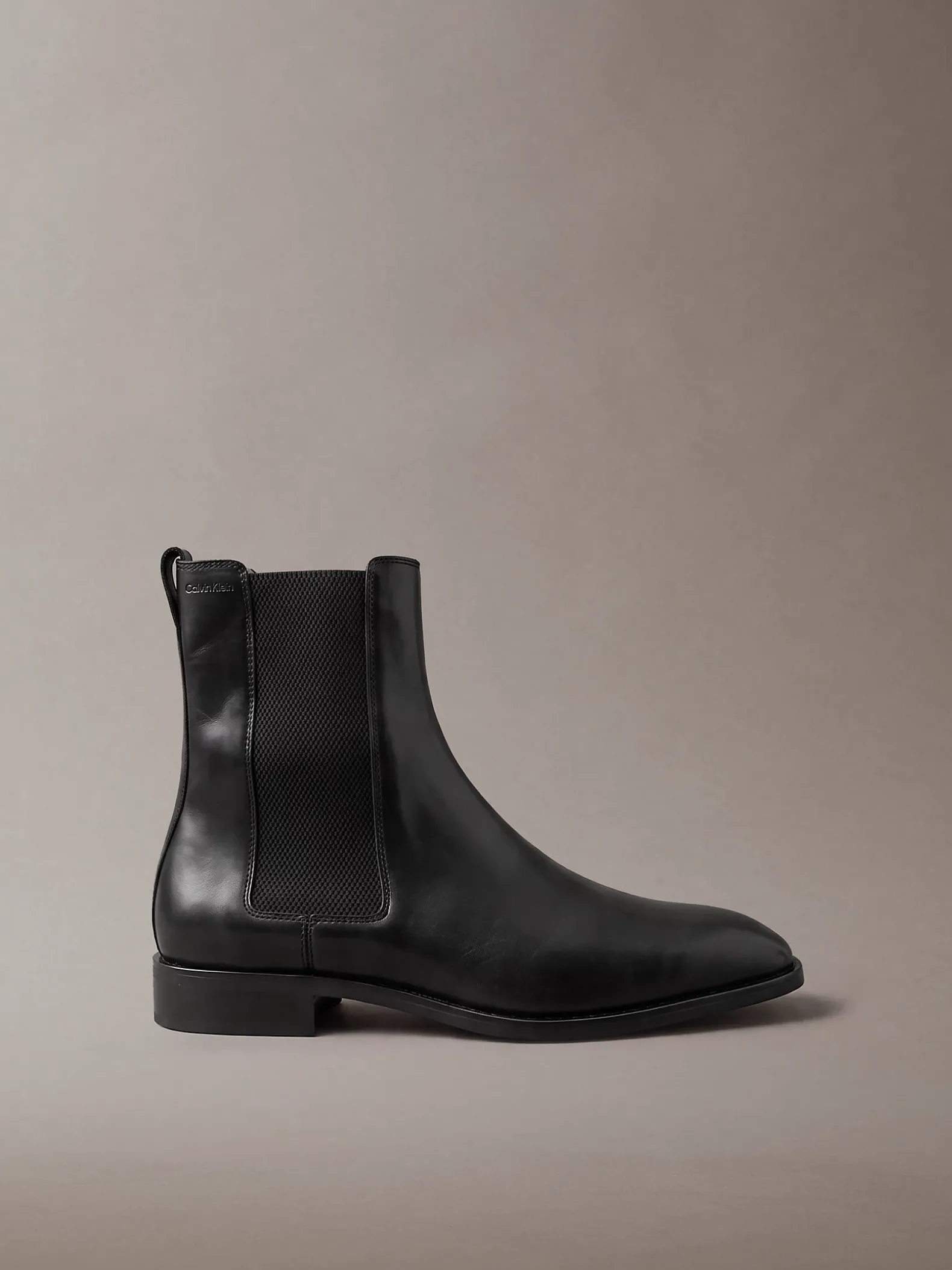 Leren Chelsea-boots met amandelteen