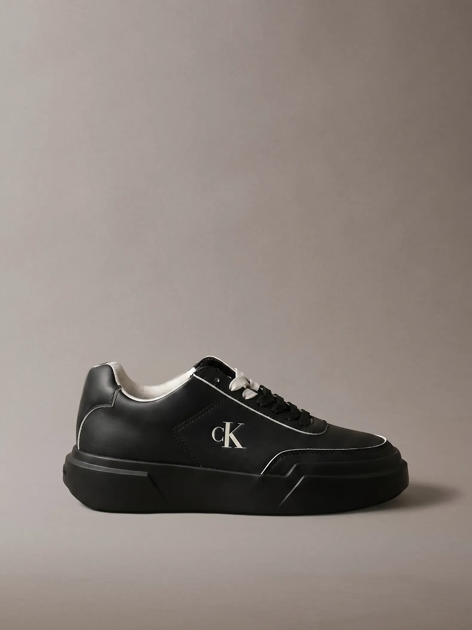 Leren duurzame chunky sneakers met grip