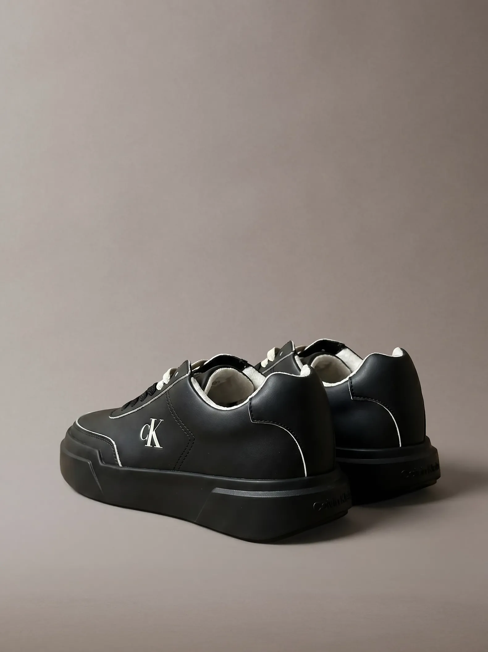 Leren duurzame chunky sneakers met grip