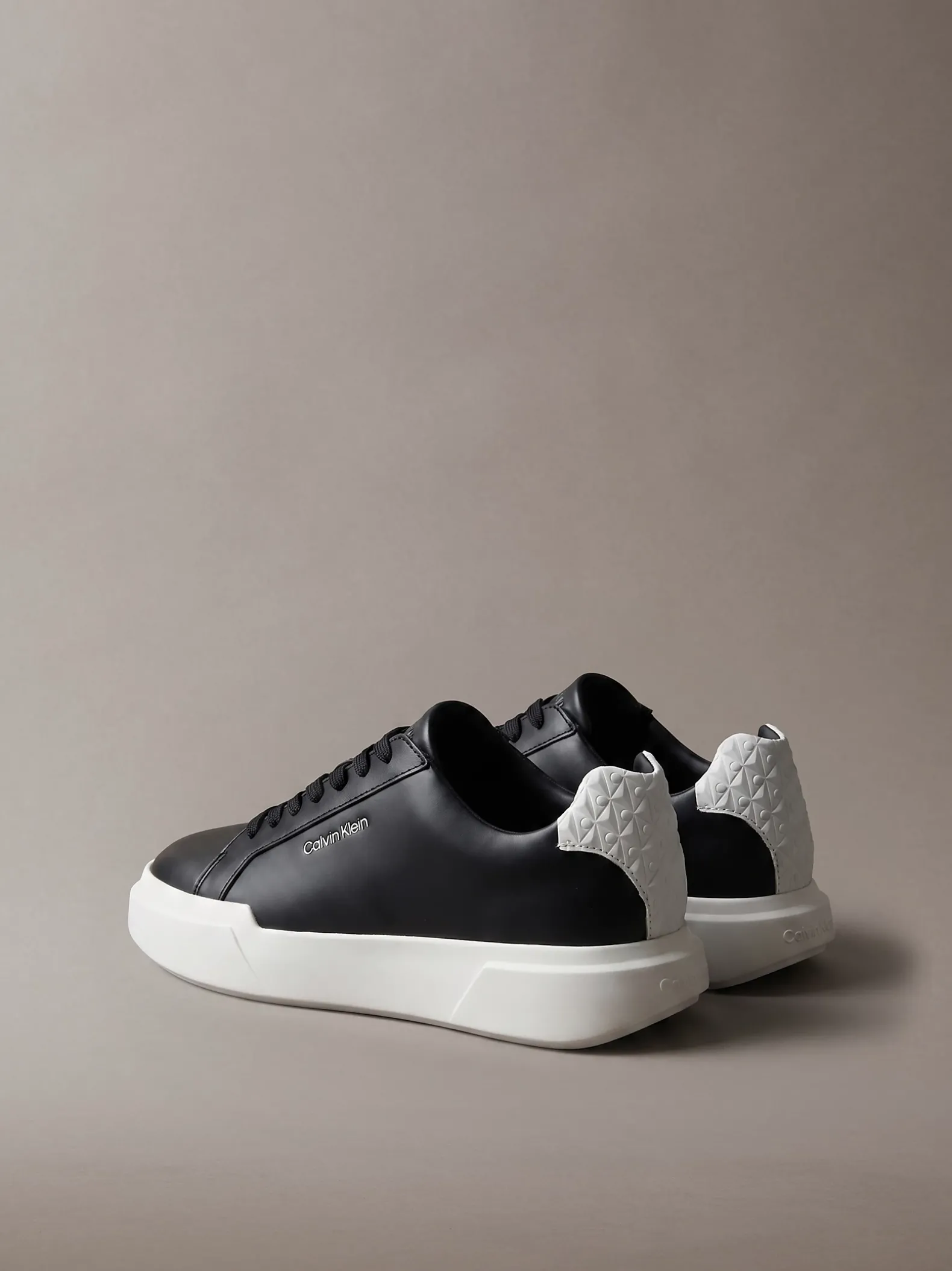 Leren duurzame chunky sneakers met grip