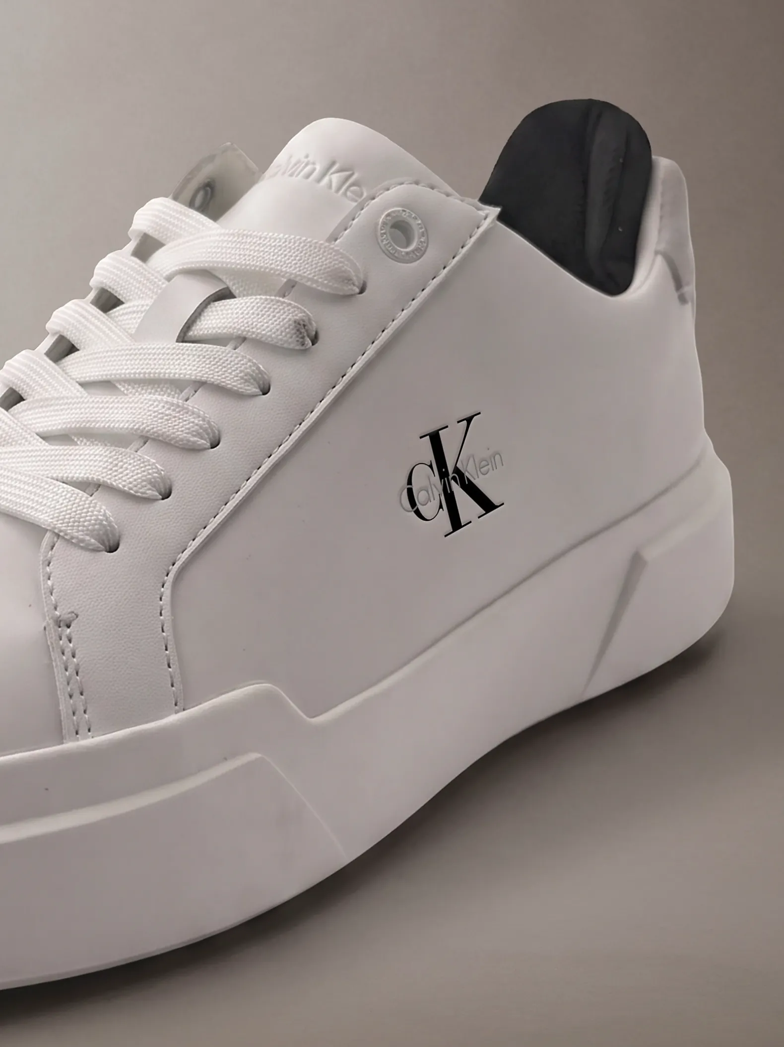 Leren duurzame chunky sneakers met grip