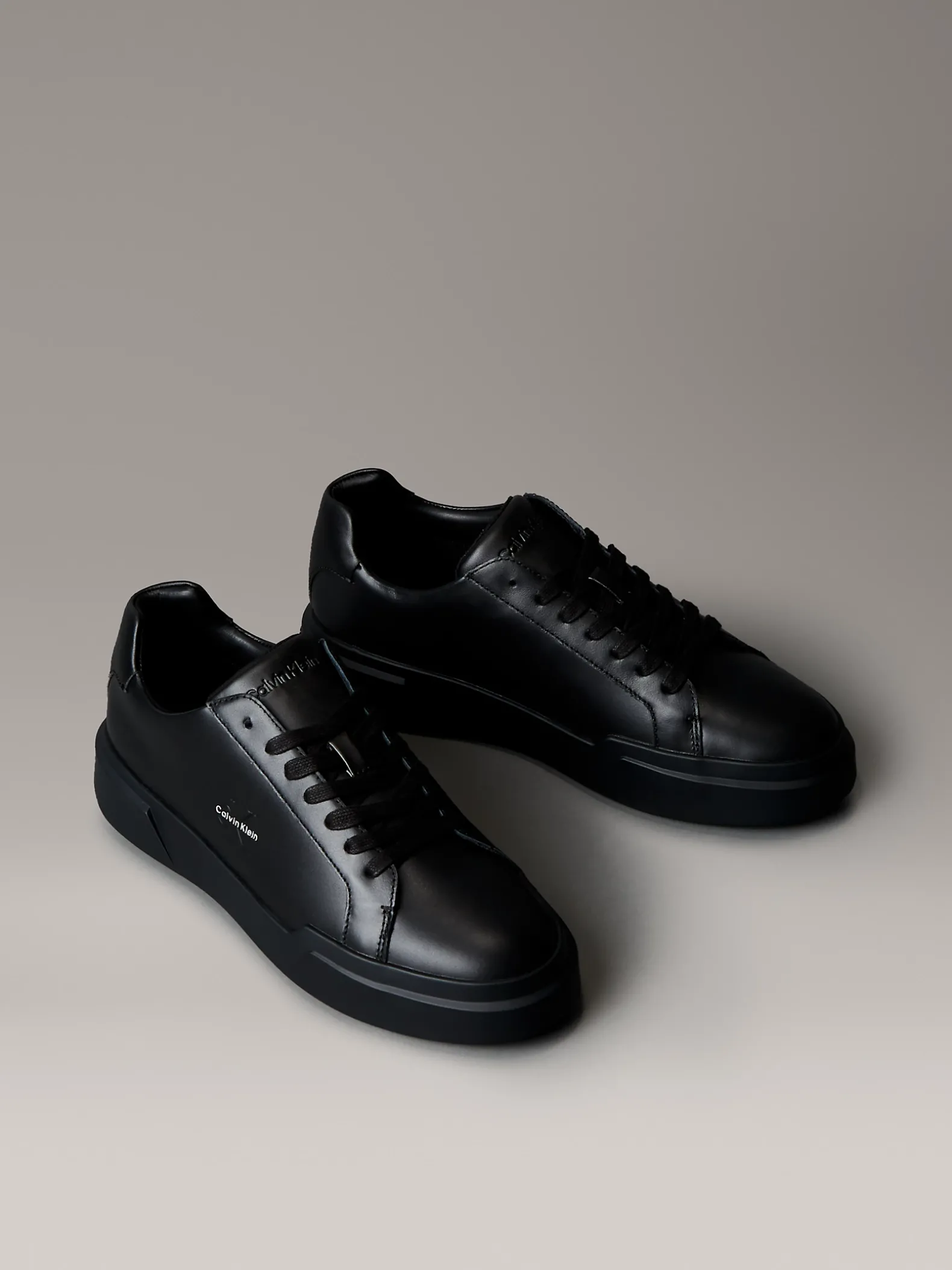 Leren duurzame chunky sneakers met grip