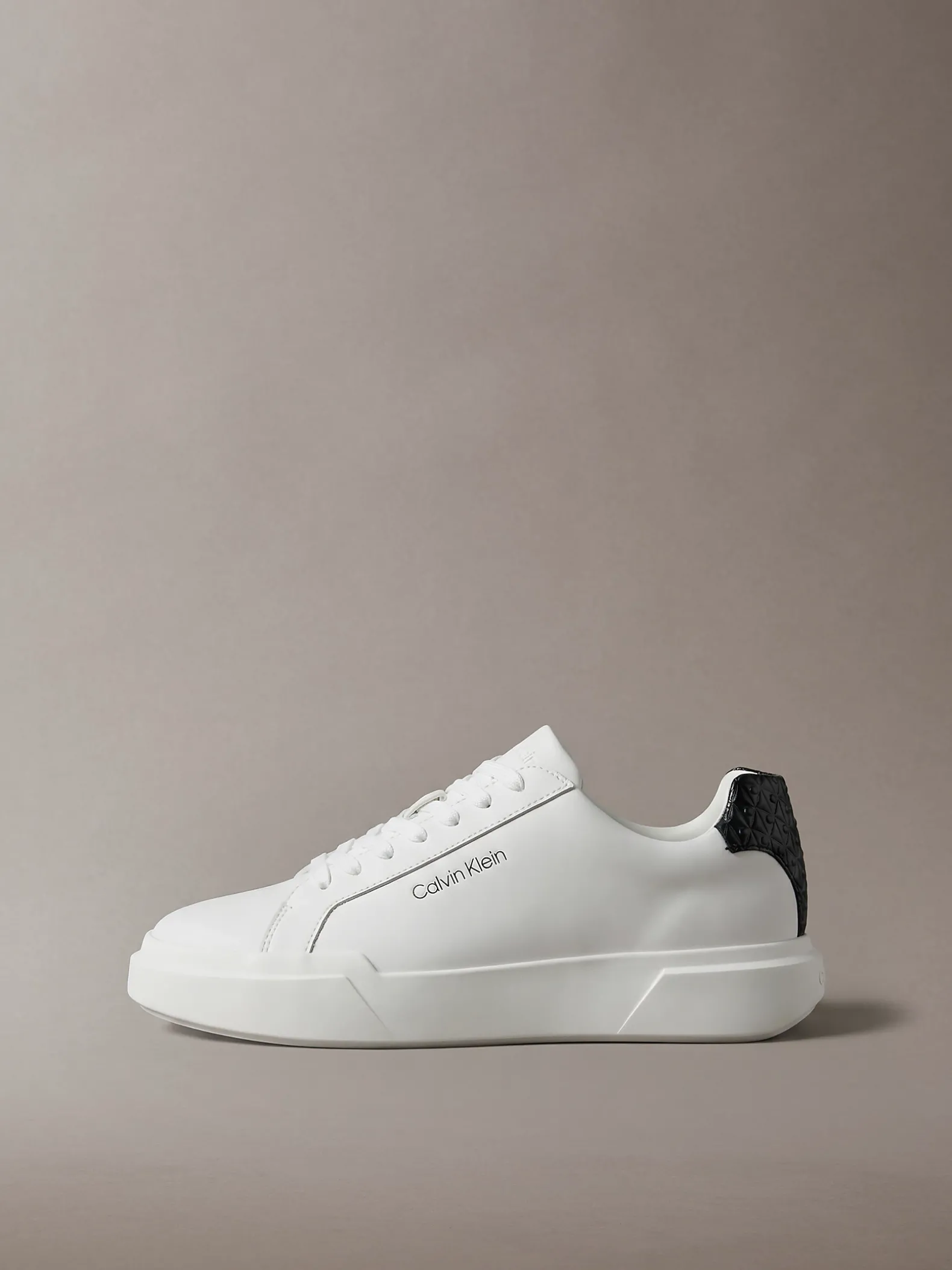 Leren duurzame chunky sneakers met grip