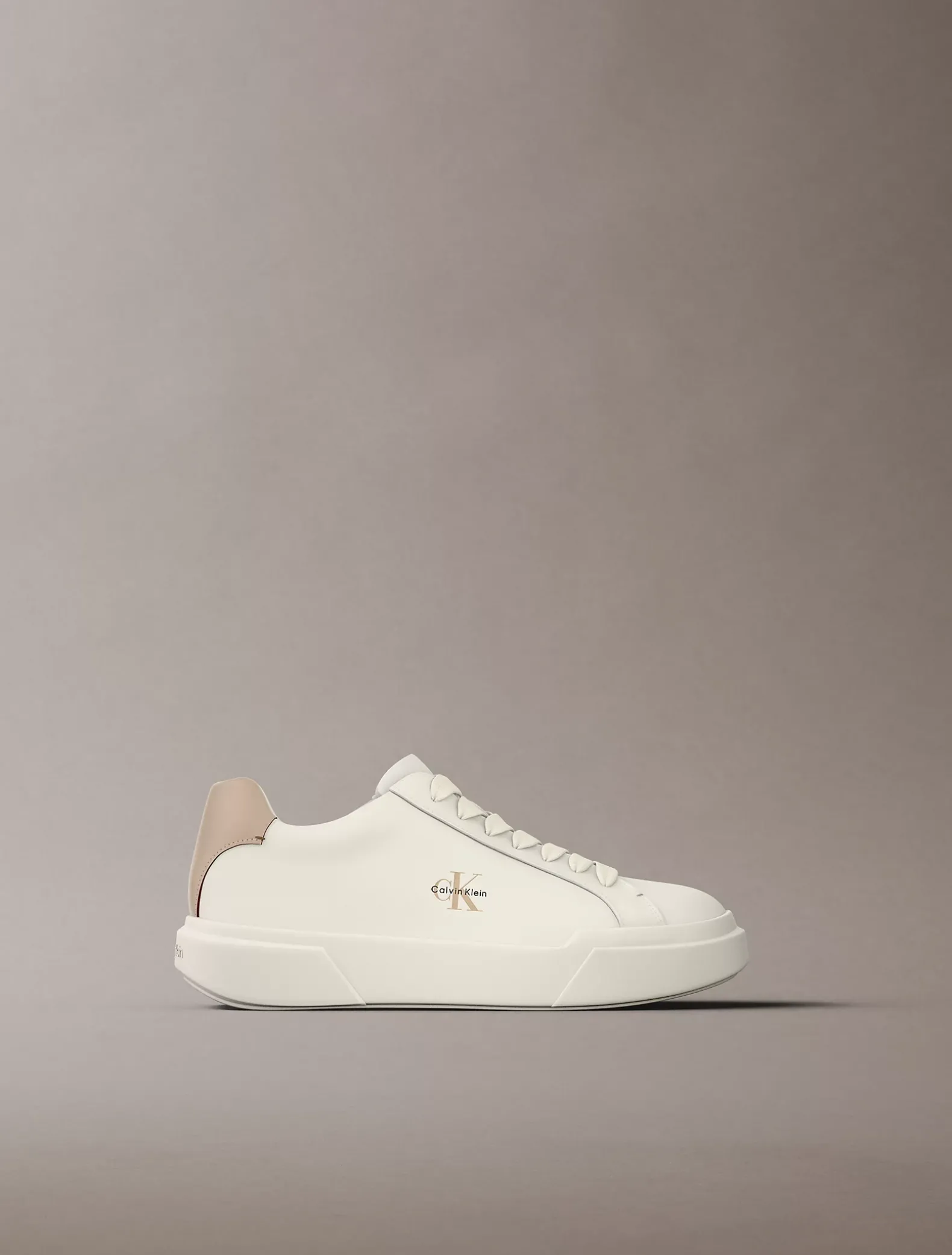 Leren duurzame chunky sneakers met grip