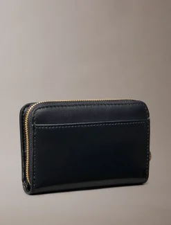 Leren RFID-portemonnee met monogram en bedel