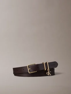 Leren signature riem met bedel en logo