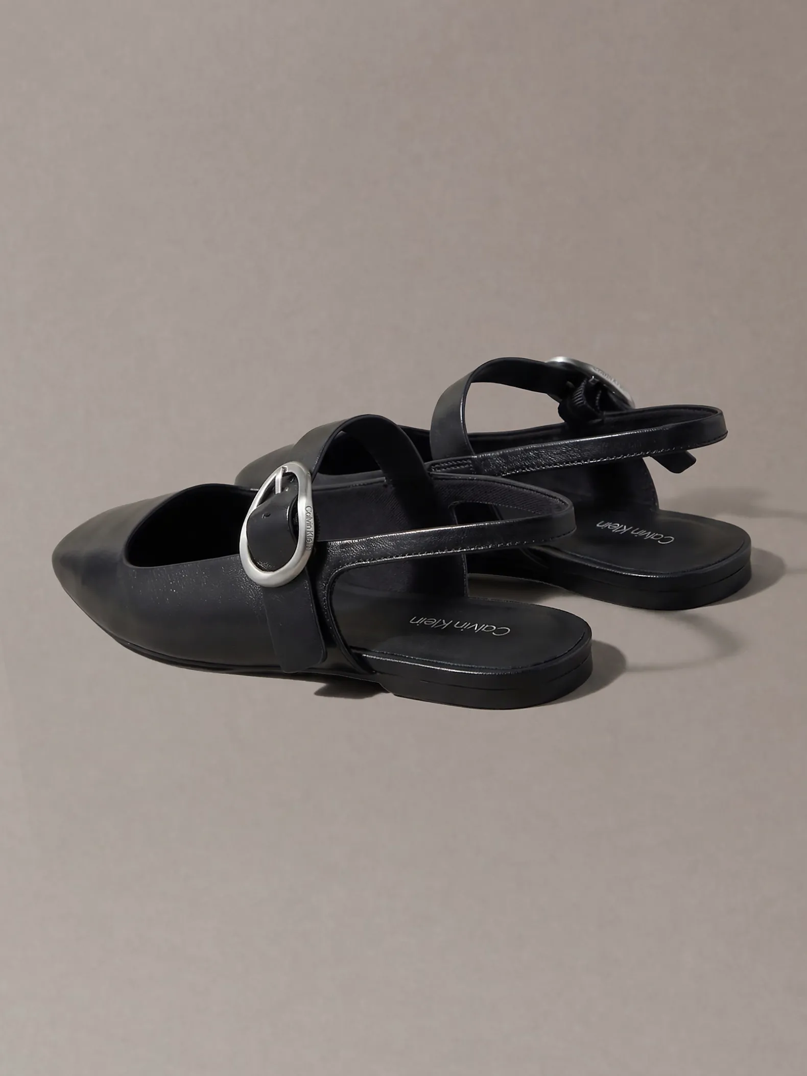 Leren slingback ballerina's