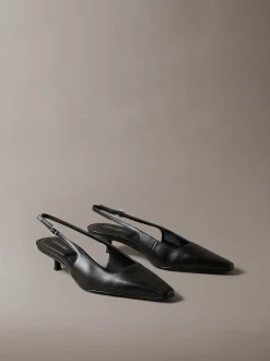 Leren slingback met kitten heel