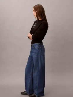 Low Rise Baggy Jeans