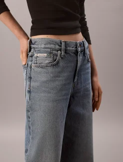 Low Rise Baggy Jeans