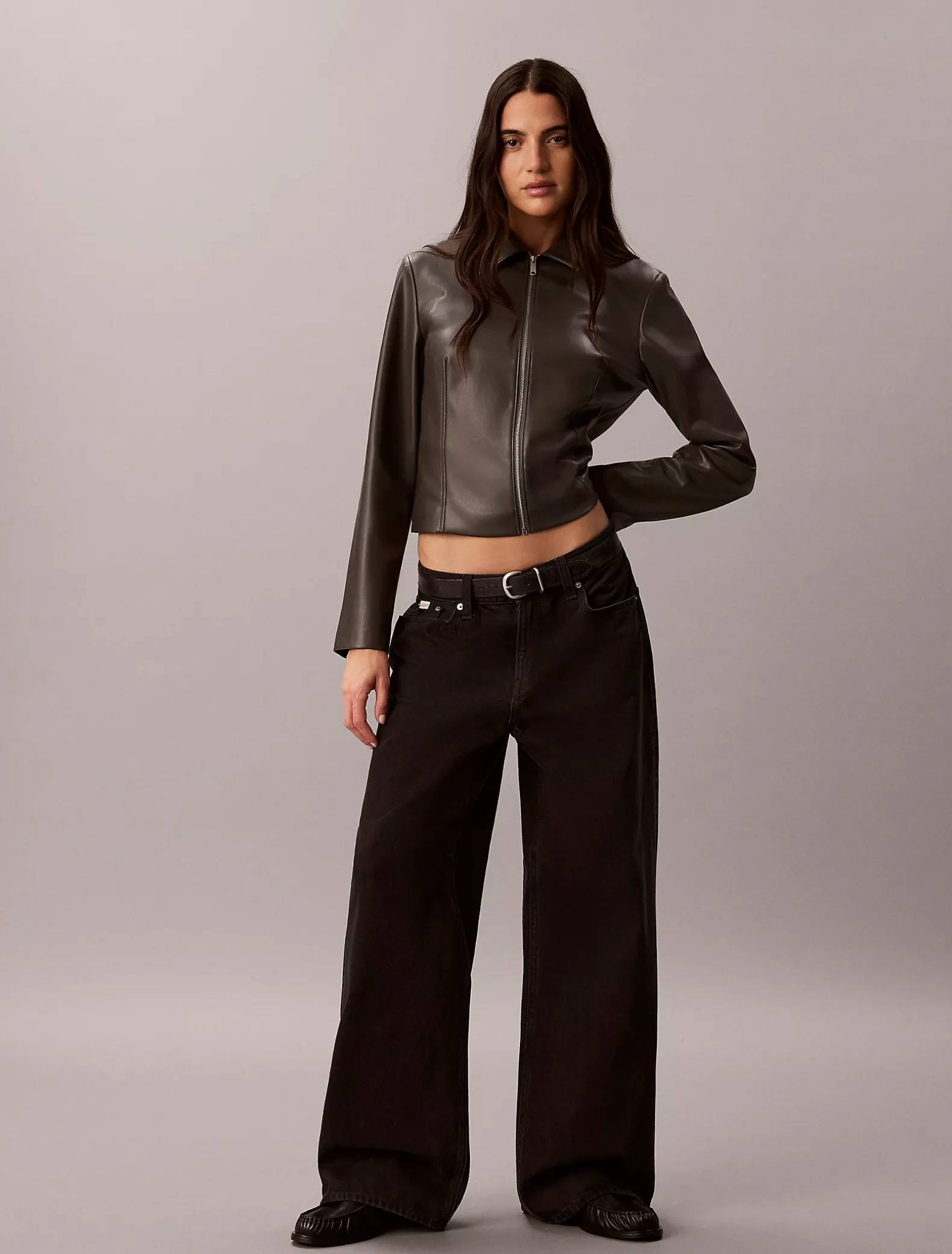 Low Rise Baggy Jeans