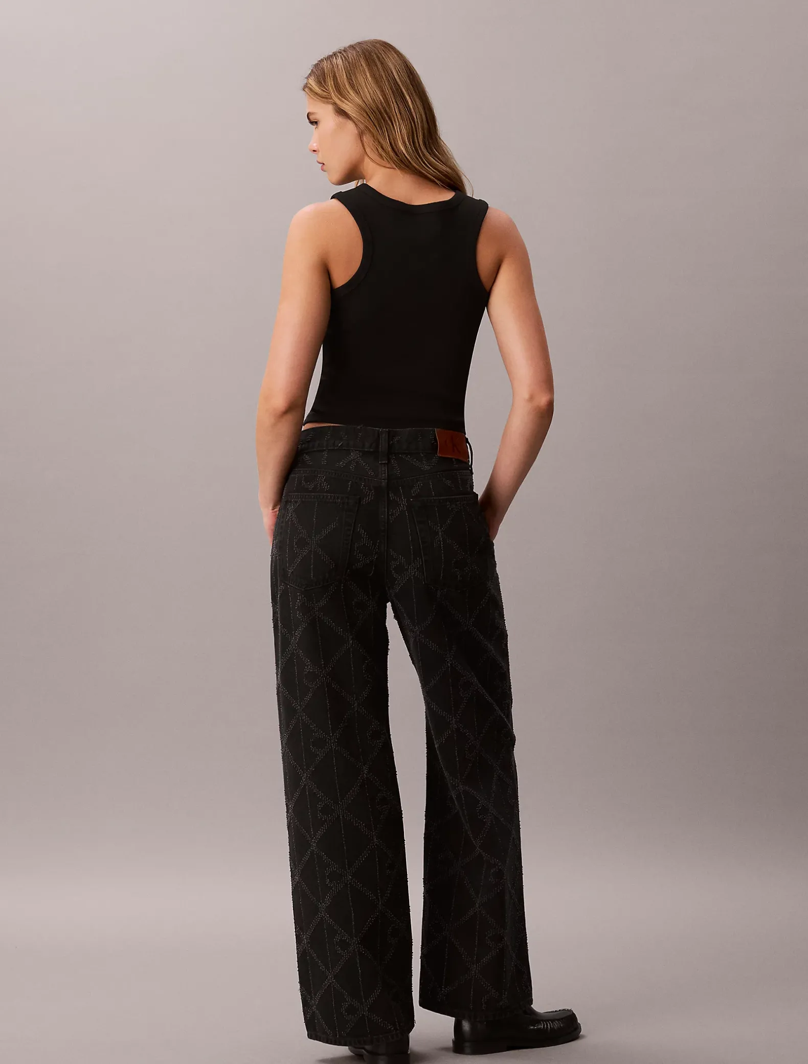 Low Rise Baggy Logo Jeans