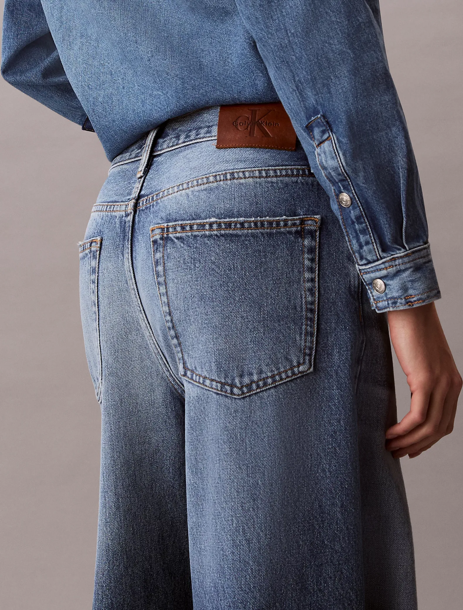Low Rise Distressed Baggy Jeans