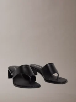 Marghe - Leren teenslippers met hak