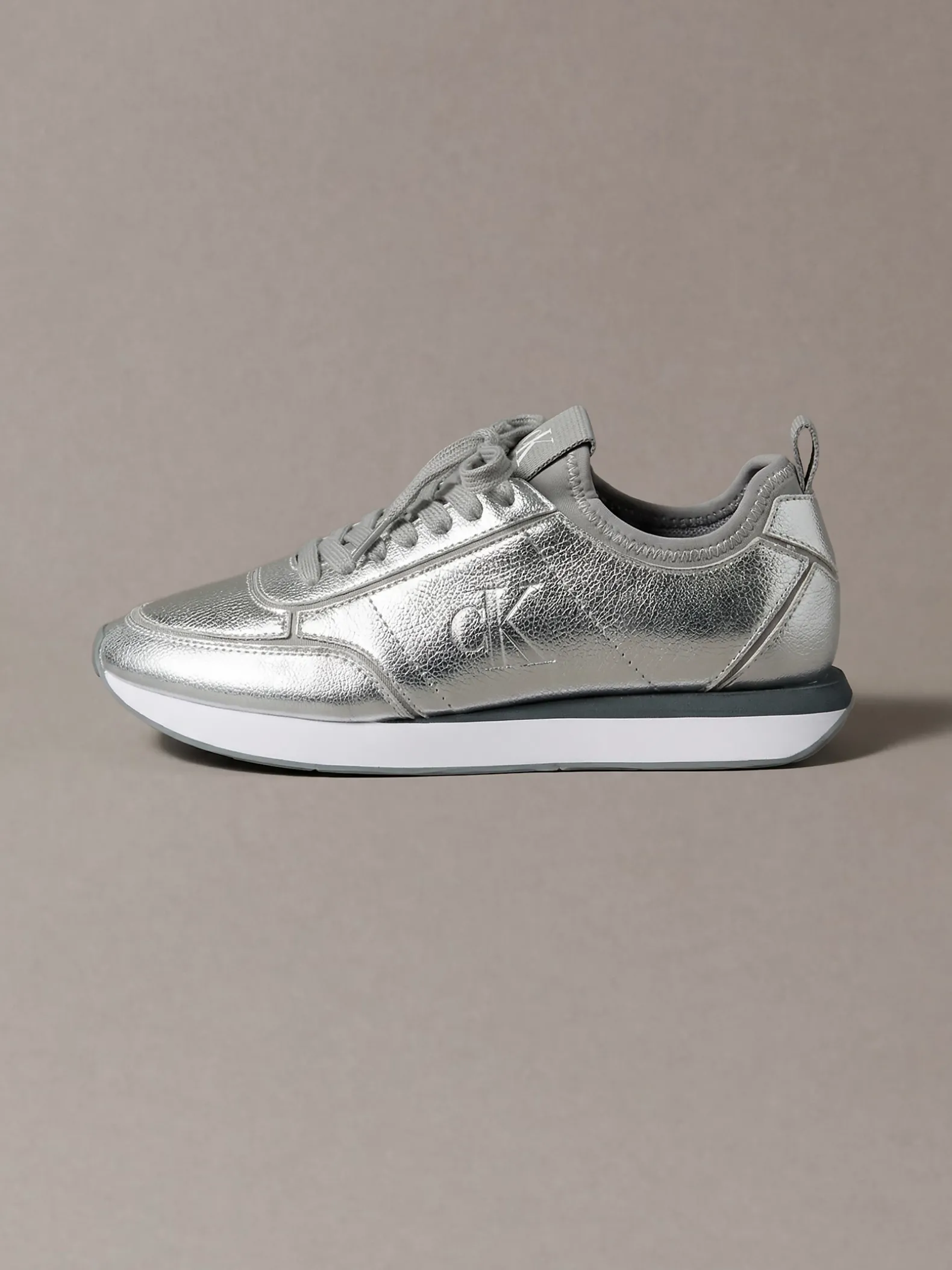 Metallic leren hardloopschoenen