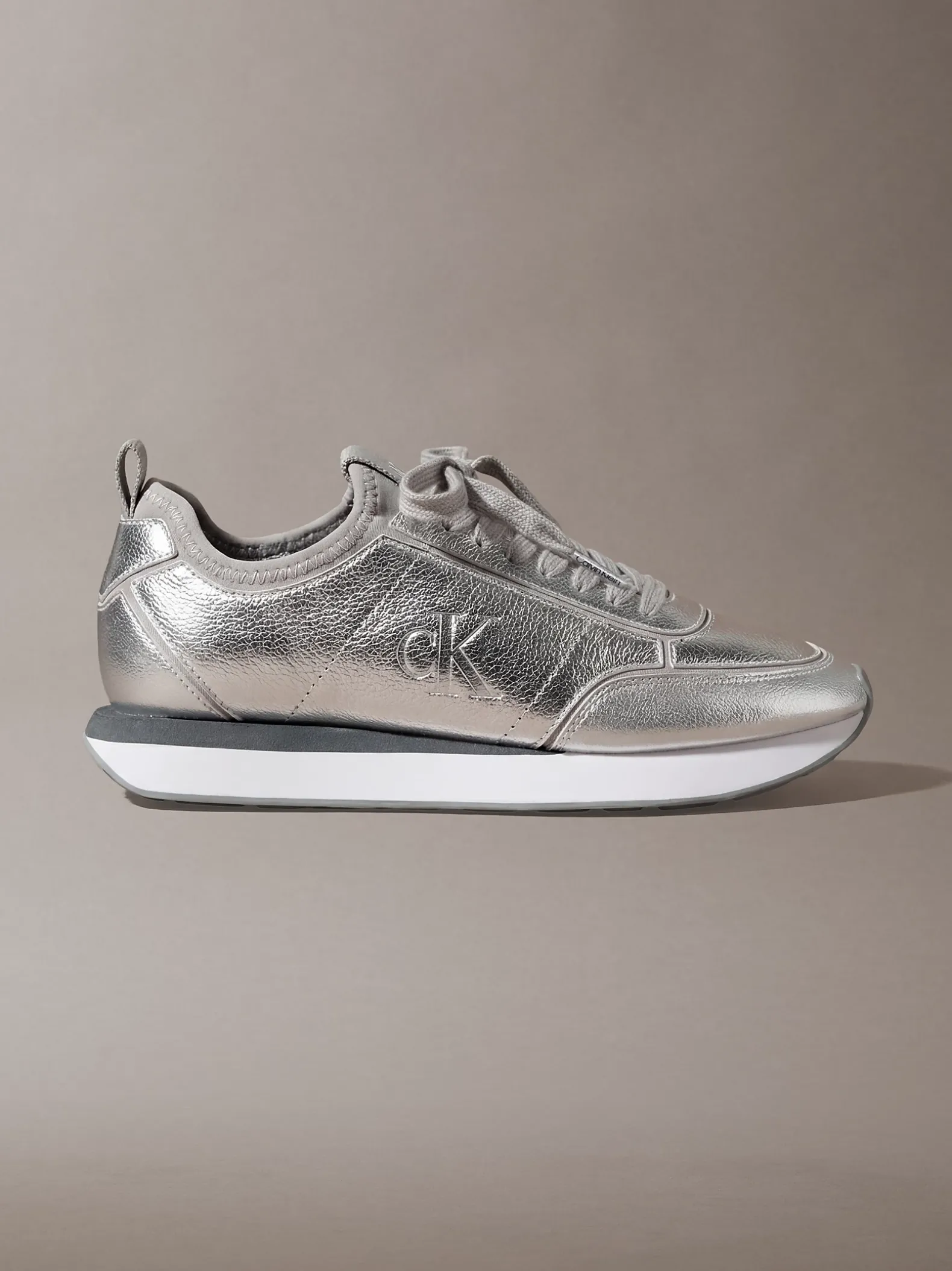 Metallic leren hardloopschoenen