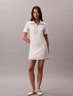 Mini-jurk met ritskraag en korte mouwen