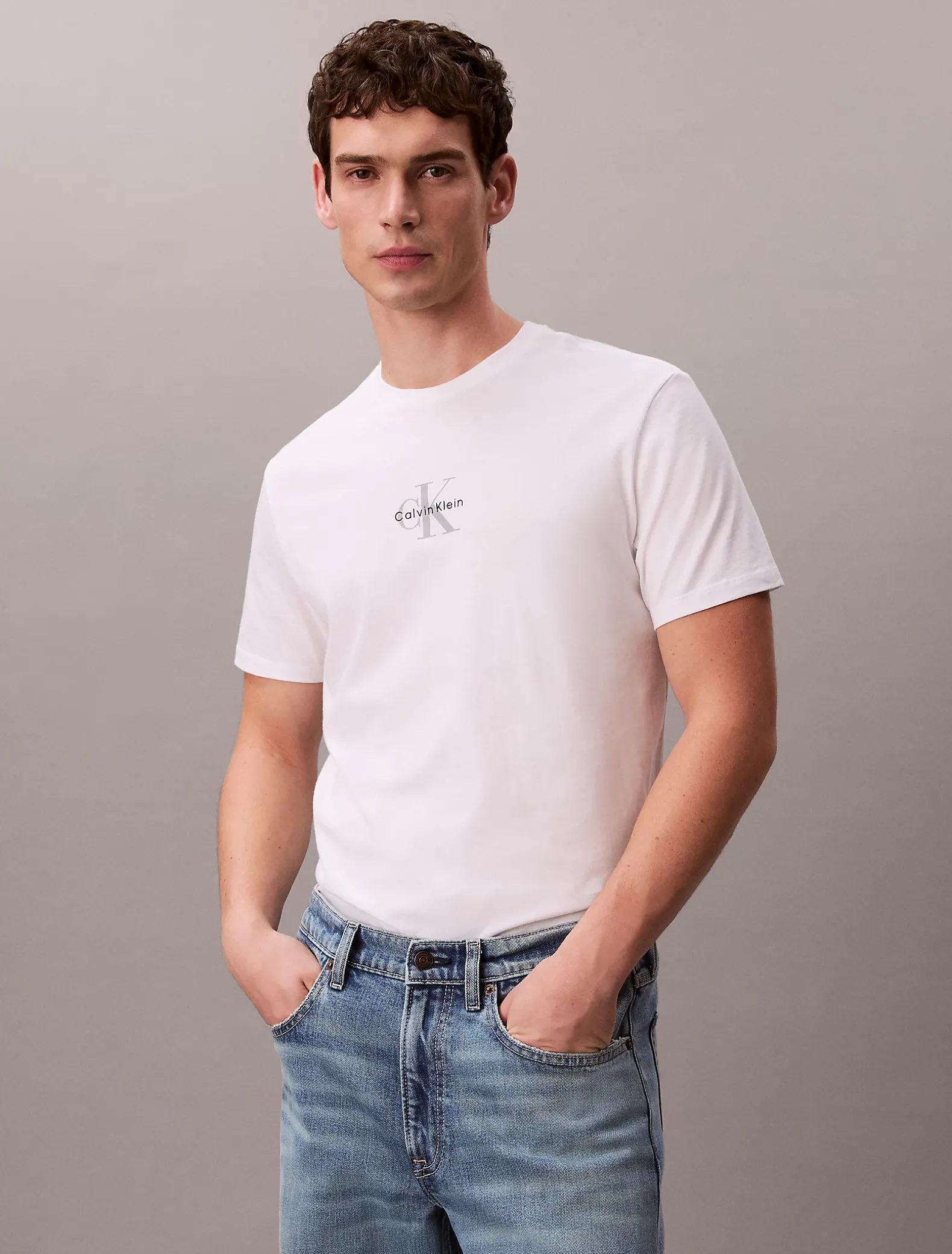 Monogram T-shirt met logo