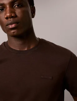 Nauwsluitend katoenen T-shirt met embleem