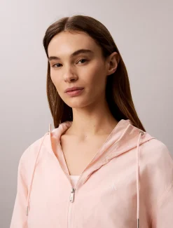 Nylon windjack met capuchon