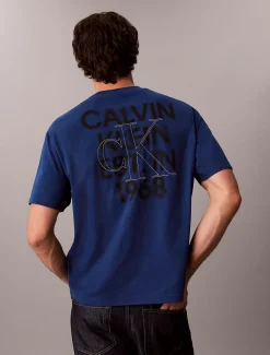 Oversized T-shirt met logo op de achterkant