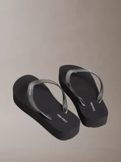 Parelmoeren plateauslippers