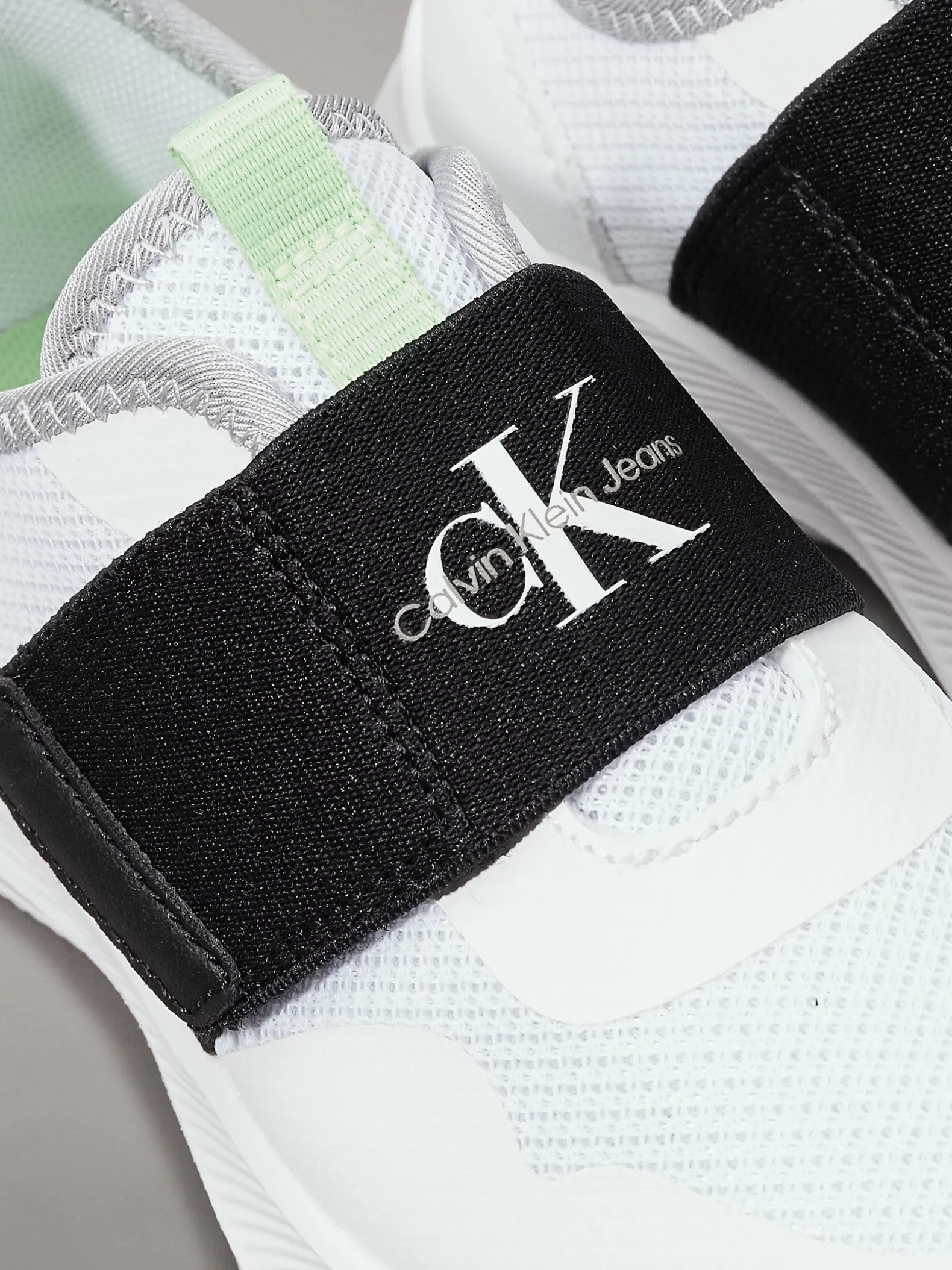 Peuter- en kindersneakers met klittenband