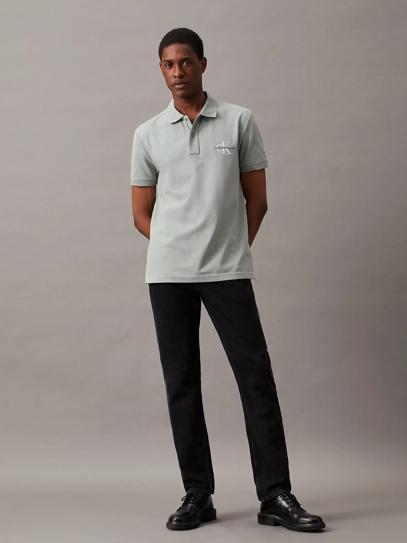 Polo met monogram