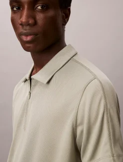 Poloshirt van stretch mesh met slim fit