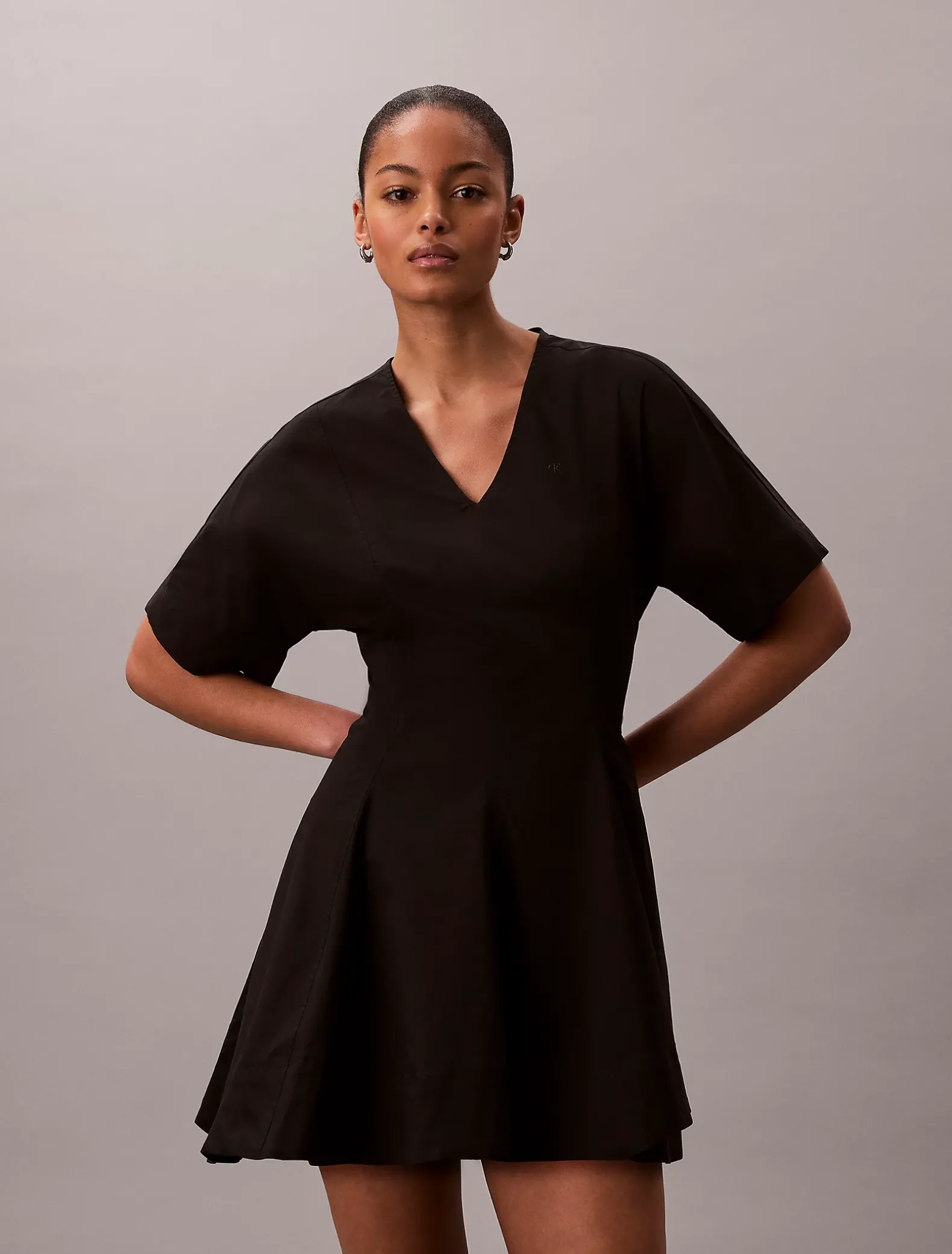 Poplin mini-jurk met korte mouwen