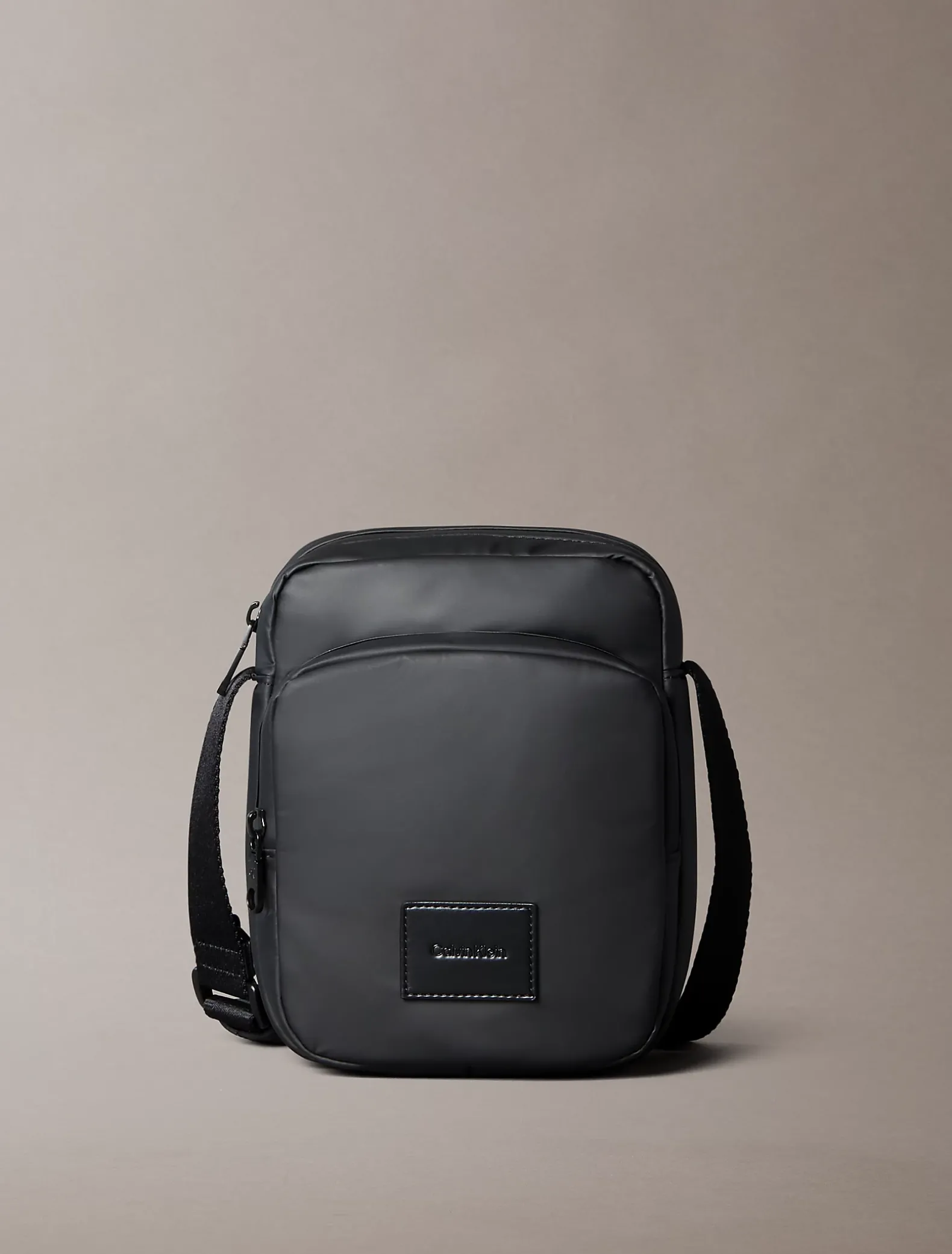 Puffer utility reportertas