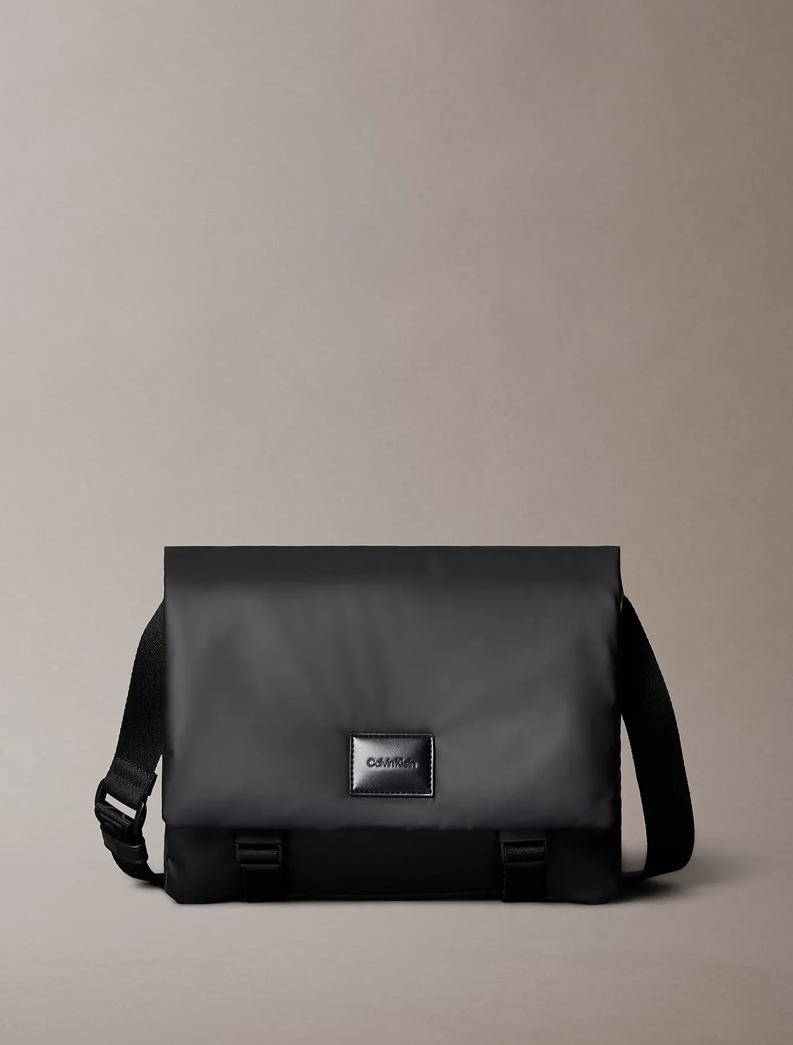 Puffer utility schoudertas