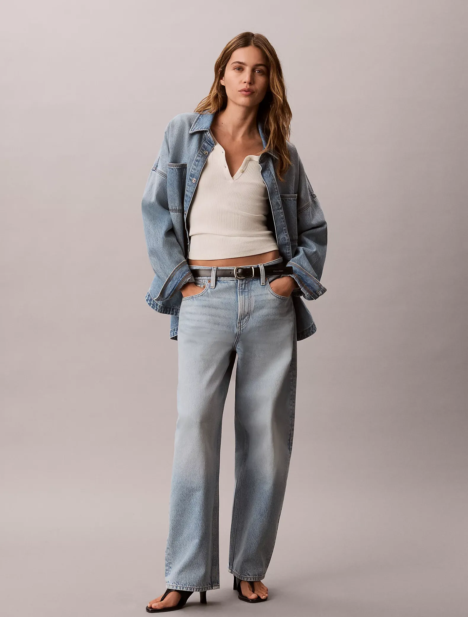 Relaxed Barrel Jeans