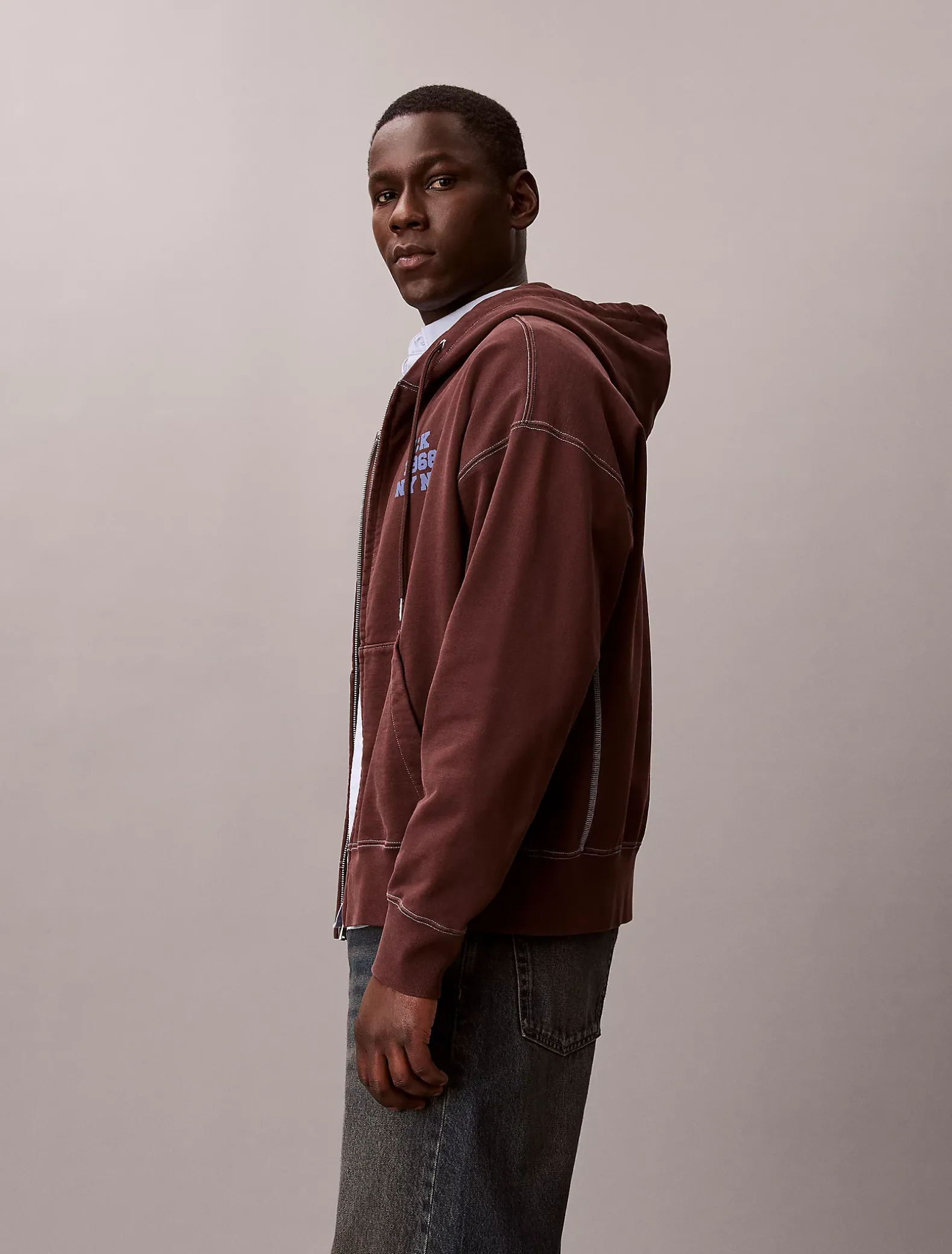 Relaxed hoodie van gewassen fleece met grafisch logo