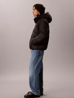 Relaxed nylon pufferjack