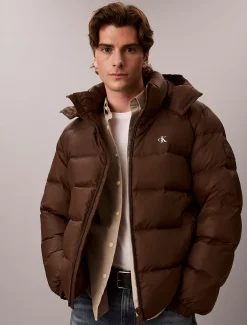 Relaxed nylon pufferjack