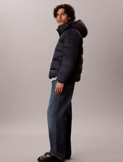 Relaxed nylon pufferjack