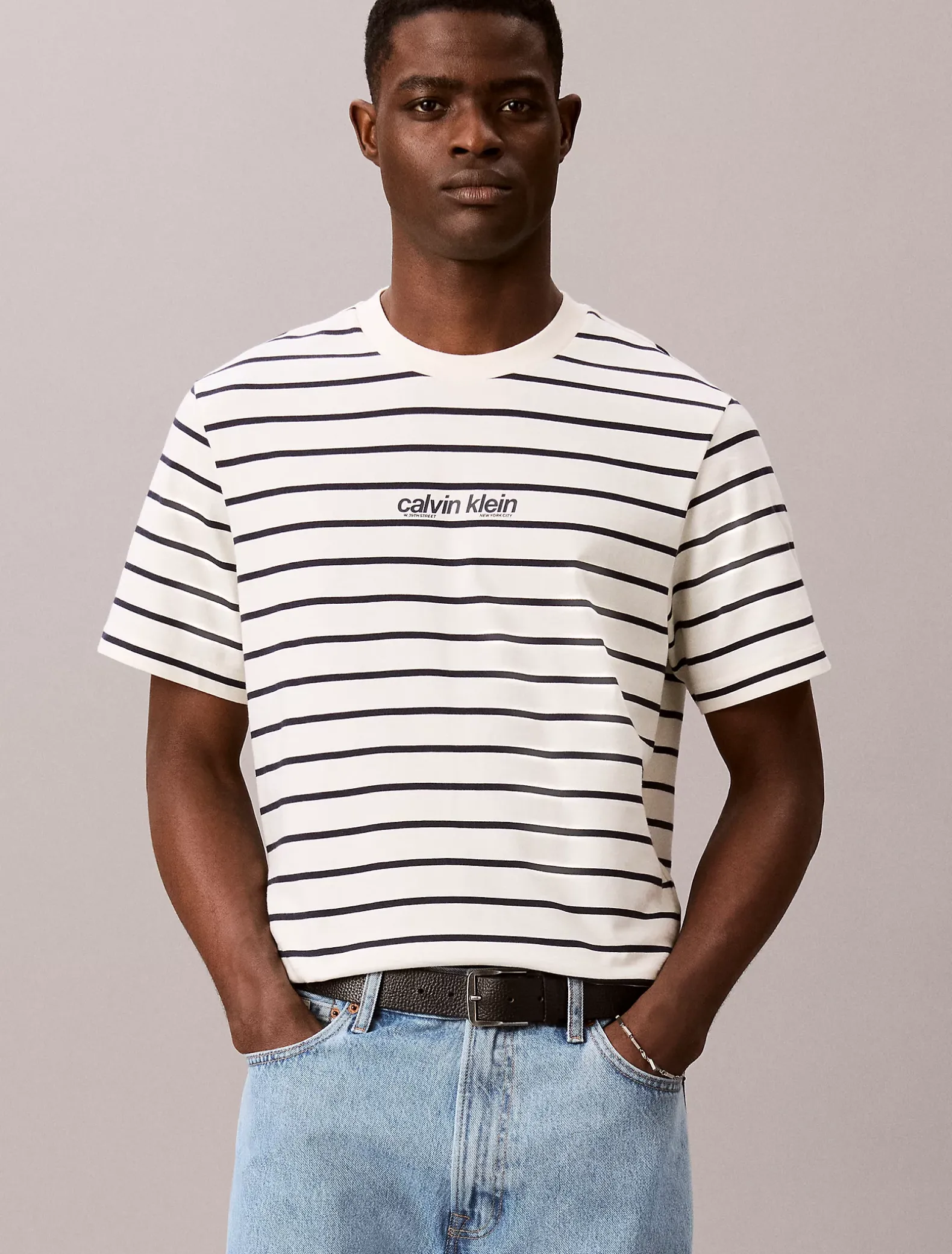 Relaxed T-shirt met logo en strepen