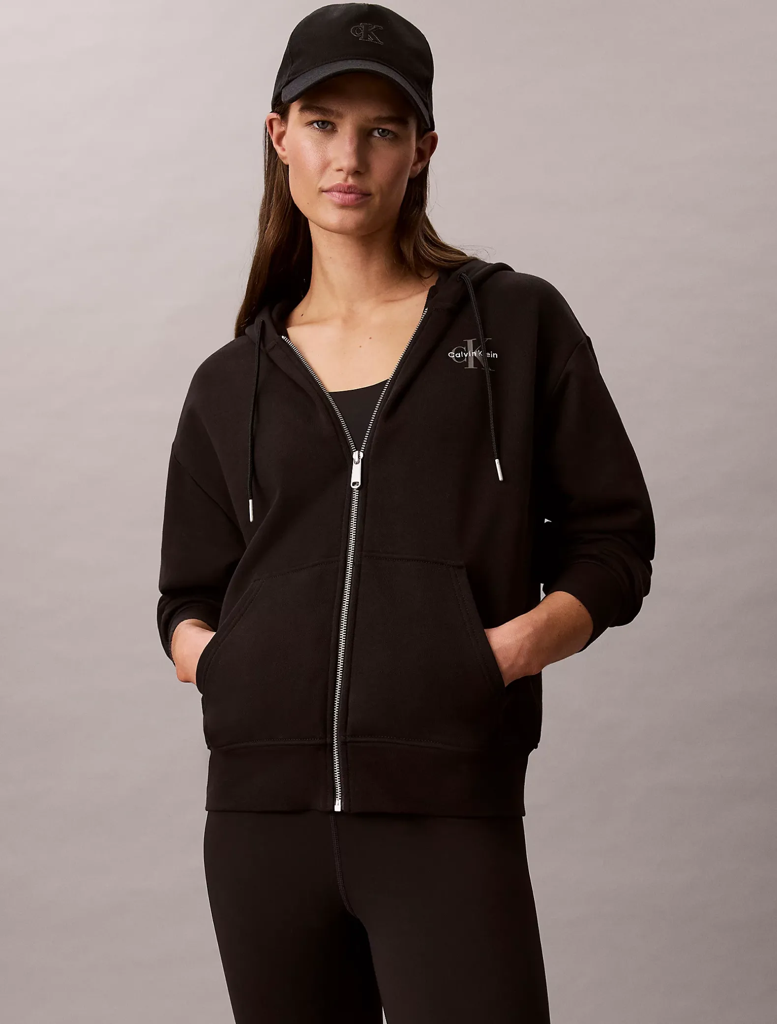 Relaxte hoodie met rits en monogram