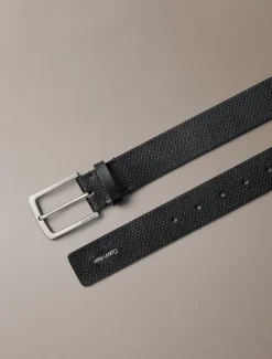 Riem van geperforeerd volnerf leer
