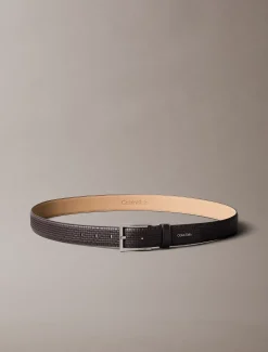 Riem van volnerf leer met textuur
