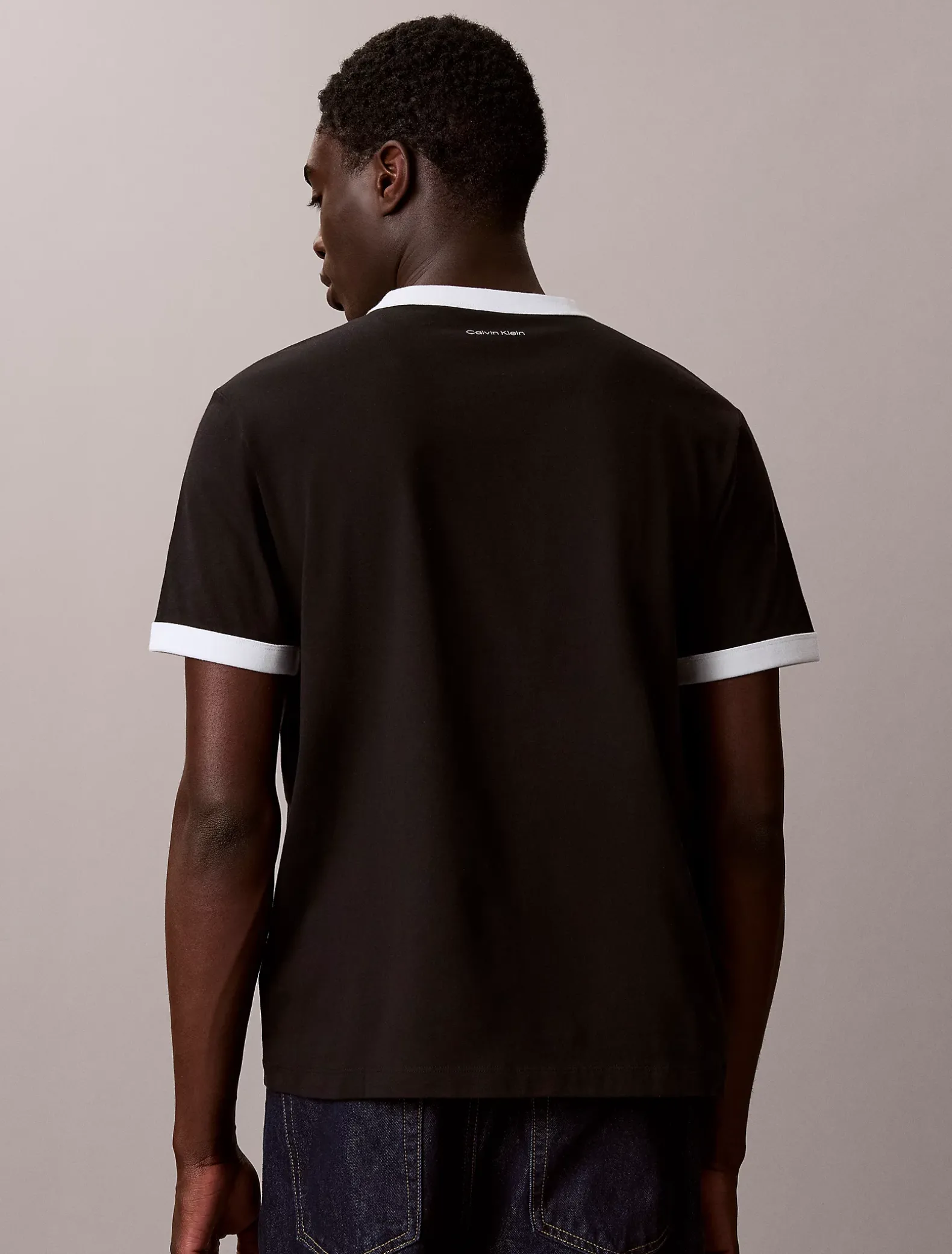 Ringer T-shirt met grafisch logo