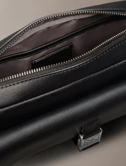 Saffiano crossover tas met embleem