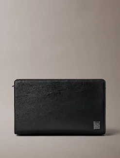 Saffiano embleem buidel met rits en handvat