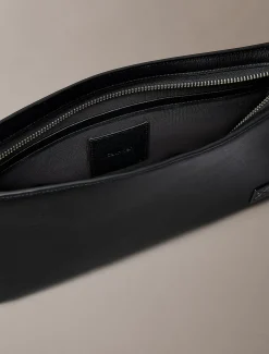 Saffiano embleem buidel met rits en handvat