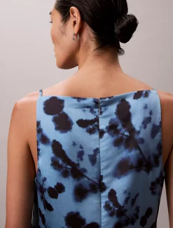 Satijnen gedraaide gedrapeerde tank met print