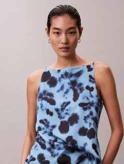 Satijnen gedraaide gedrapeerde tank met print